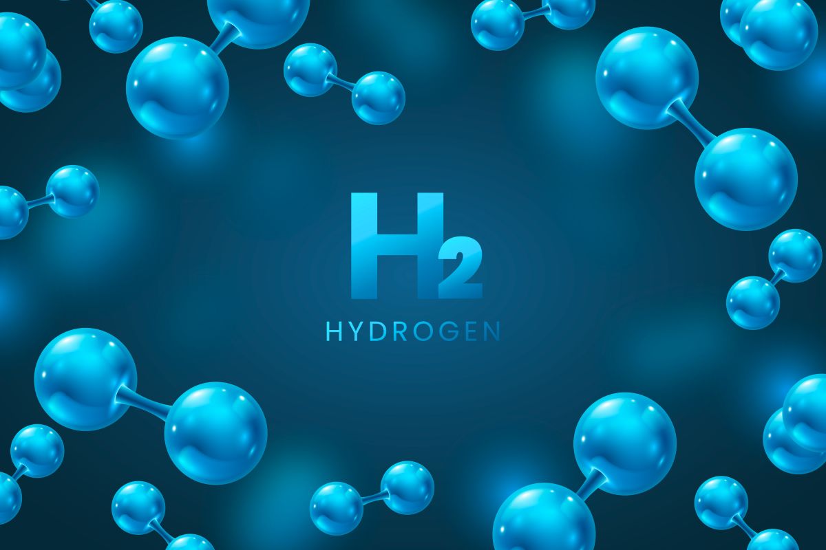 Hydrogen Fuel Cells in Automotive and Beyond
